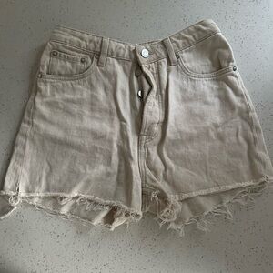 & Other Stories Cream Frayed Jean Shorts